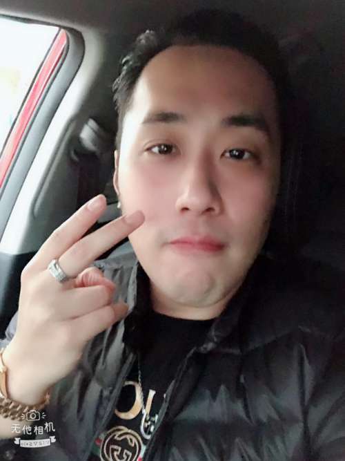 搭機遭嗆「明星了不起」！余天巴頭、李亞萍狂毆被送警局！