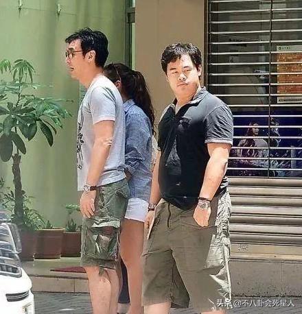 鍾鎮濤29歲兒子疑想自殺，發文稱常年經歷痛苦，鍾鎮濤回應惹眾怒！ 