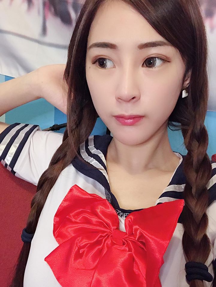 正妹業務經理！「Cynthia Yu」白嫩臉蛋五官深邃又迷人，姣好身材讓男粉天天神魂顛倒！