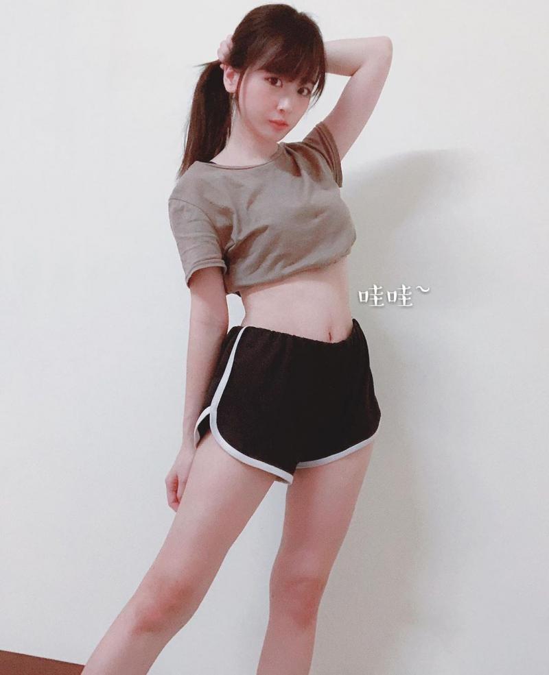 16歲學生妹來頭不小，而是個小網紅! 常在FB發美照