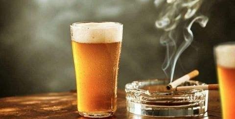 男人也會「絕精」嗎？提醒：注意這3點，可避免精子質量下降