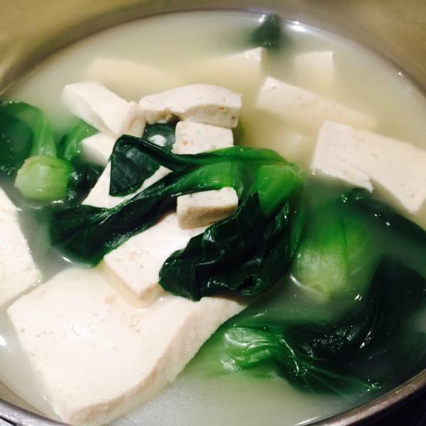 吃蔬菜也能補鈣？沒錯，補鈣效率比骨頭湯還要高，告訴你吃哪幾種