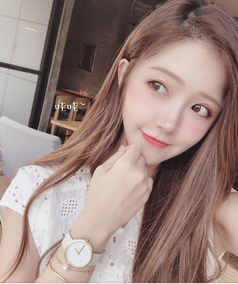 新一代的台妹網紅小甜心依凌美眉，深愛大哥哥們的愛戴~