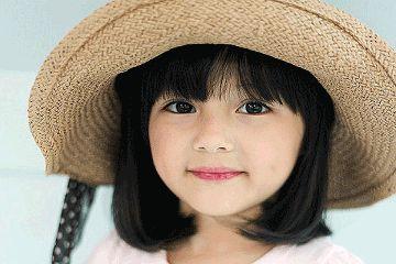父親姓李，當年給女兒起的名字都說太敷衍，現在卻夸有遠見