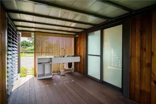 退休老夫妻回歸田園「自蓋移動小木屋」　舒適到「城市兒女都來住」！　活出人人稱羨晚年哲學