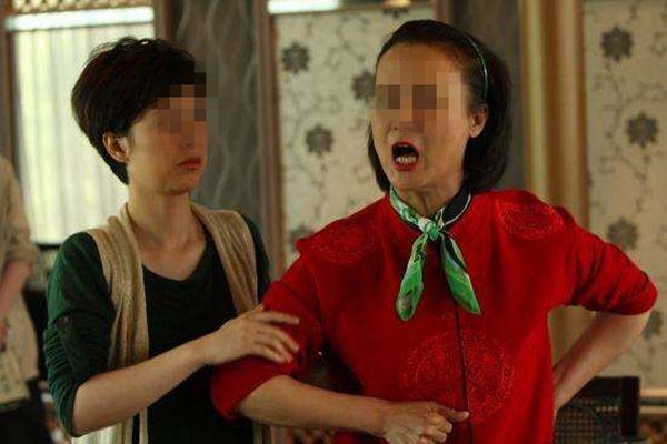 婆婆讓我出錢給小姑子買房，我拒絕後老公說出兩個字，我愣了
