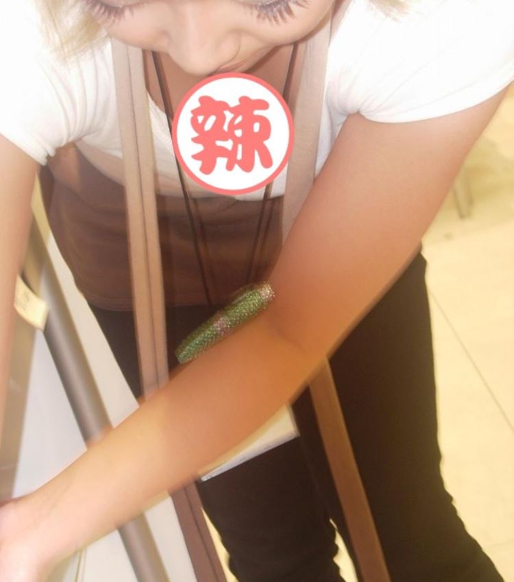 好討厭的感覺 小隻馬女孩夢魘大揭密：個子矮就算了 每次一彎腰就要被看