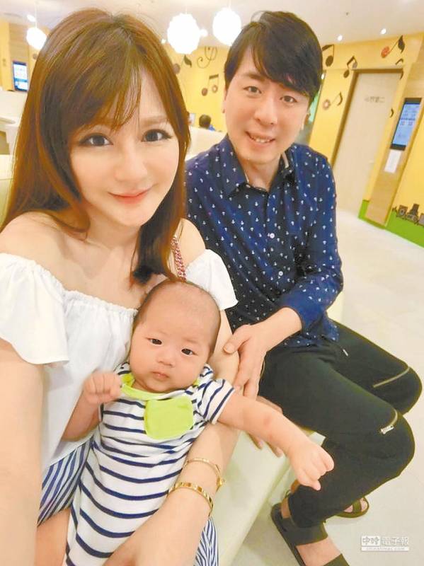 帶兒子看外婆！梁赫群意外曝光「岳母超強背景」！曝在加拿大「擁有一間學校」：回老婆娘家最開心！