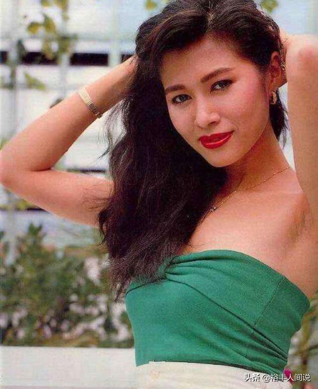 ATV當家花旦麥翠賢復出，卻慘為「酒樓賣唱」？58歲仍凍齡似少女~~