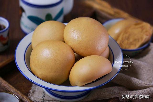 12道早餐平時多做一些，存在冰箱裡，早上熱幾分鐘就能吃