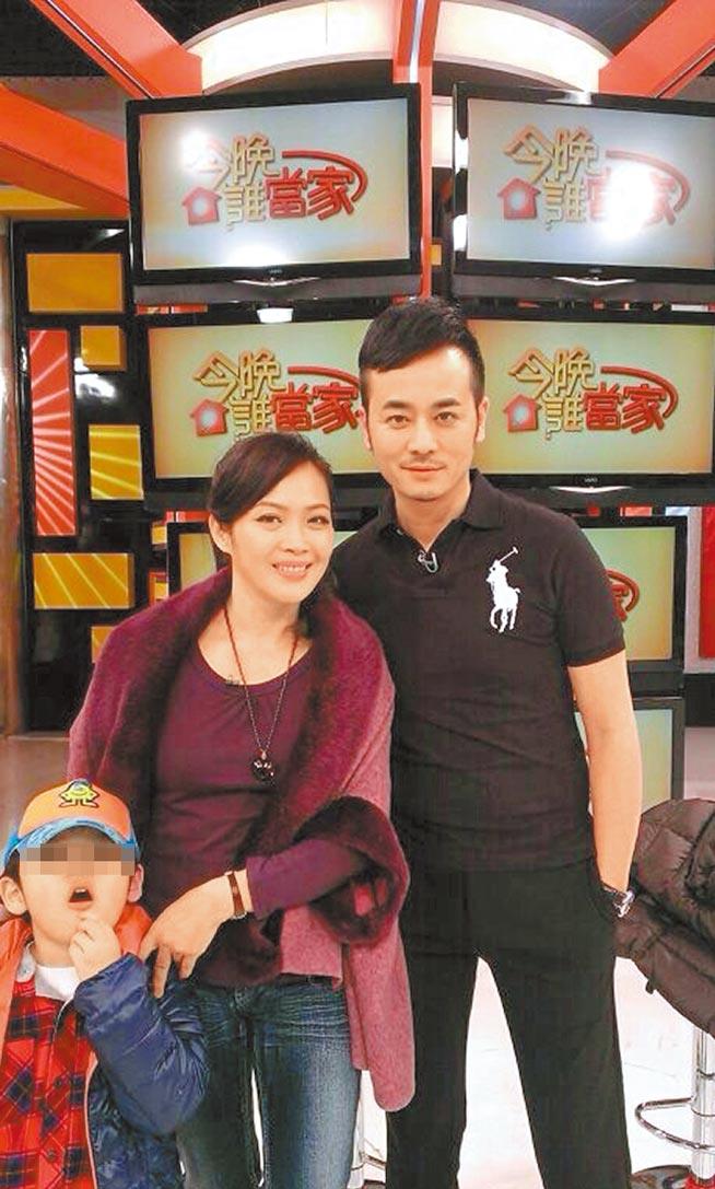 演員林秀玲與丈夫相隔兩地，一年見不到幾次面仍相親相愛，耳聞舊愛在日前離婚，直嘆：夫妻甭計較！