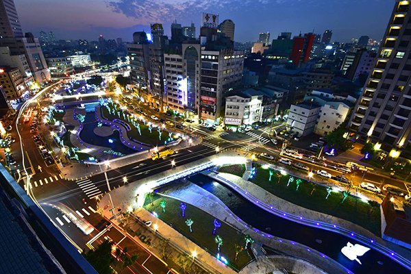台中不只有龍貓隧道 五大熱門話題景點