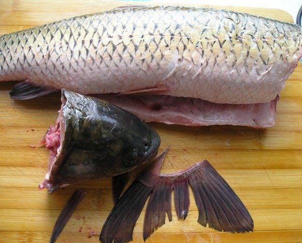 爸爸做的水煮魚非常入味好吃，配料做法齊全，再也不想在外面吃了