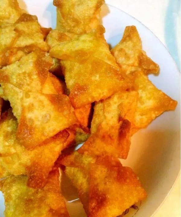 試試南瓜新做法，外面酥的掉渣，一口咬開滿足流油，超美味甜點