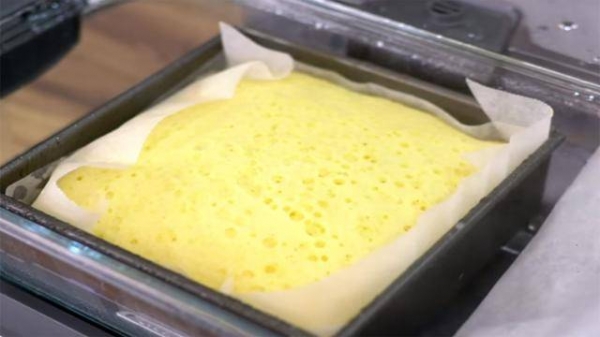超簡單的甜點料理：蒸鍋也能做出海綿蛋糕，鬆鬆軟軟跟烤蛋糕一樣