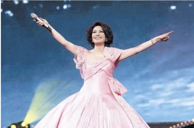 62歲的蔡琴開通微博：告別無性婚姻24年後，她徹底活明白了 !
