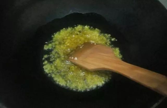 自製辣椒醬，好吃下飯，簡單易學，還能長久存放
