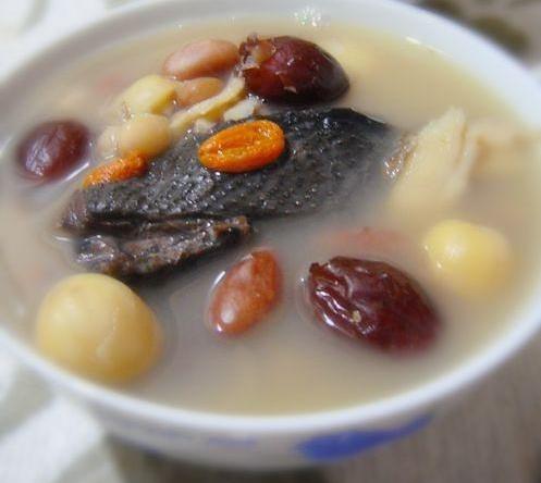 烏雞湯最營養的12種做法，全家老少都愛吃，太香太過癮啦