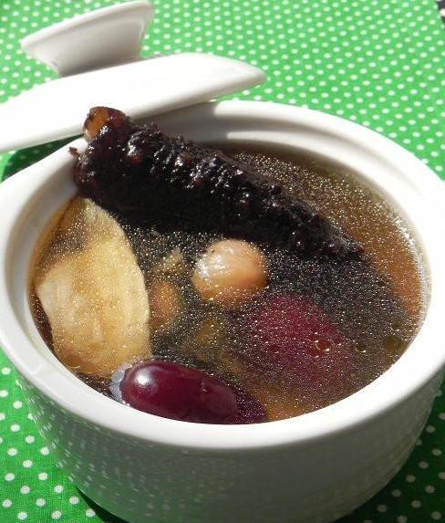 烏雞湯最營養的12種做法，全家老少都愛吃，太香太過癮啦