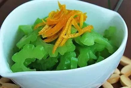 苦瓜這樣做，一點也不苦，9種做法，全家都喜歡，還能美容減肥！