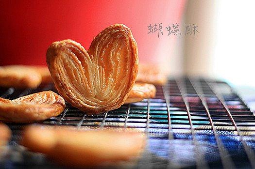 哇！各種麵包、糕點做法這麼簡單，以後再也不用去外面買著吃啦！