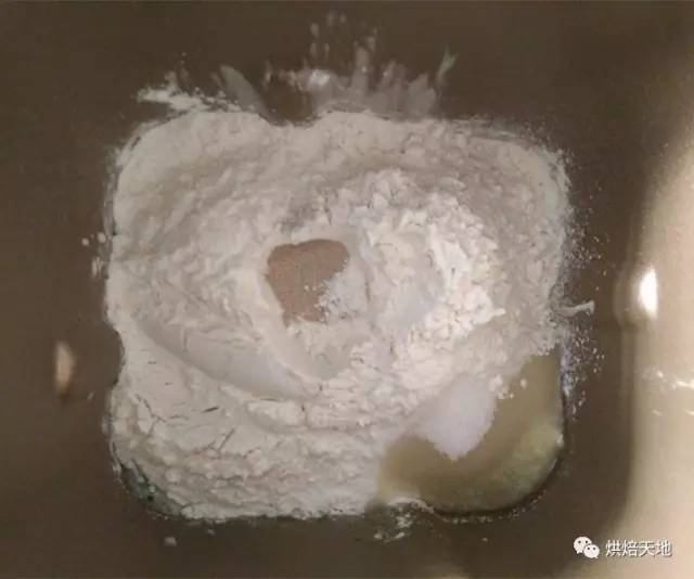 這2款超軟麵包干吃我能吃兩筐~ 超萌日式牛奶卷 and酸奶吐司