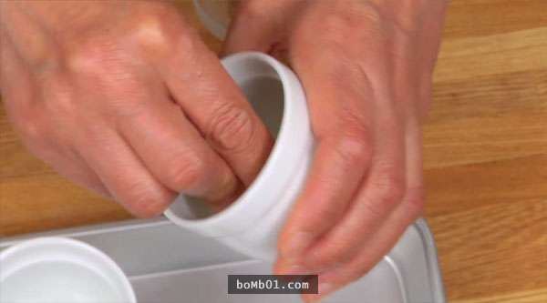 超簡單方法，教你如何只用糖、牛奶、雞蛋就做出會吃上癮的美味牛奶布丁
