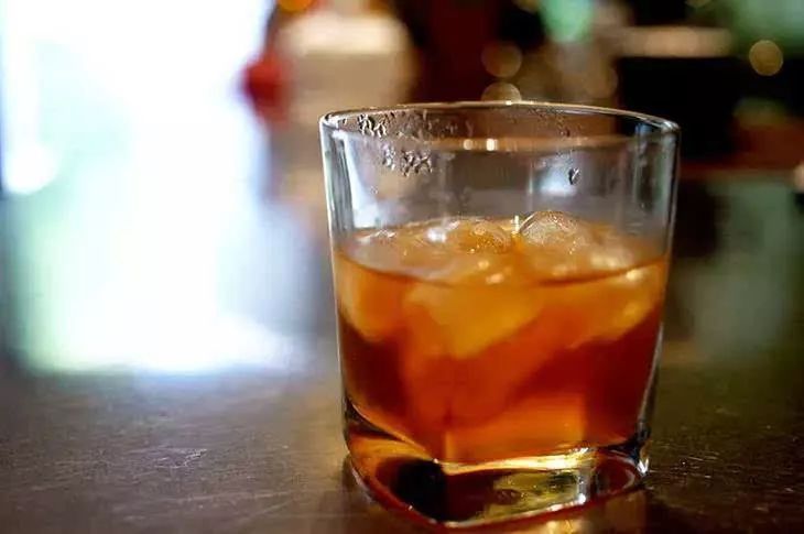 幾道蘋果料理。女人多吃它，皮膚白腸胃好
