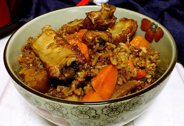 8種不同口味燜飯做法，美味營養，很合適老人孩子吃，懶人必學！