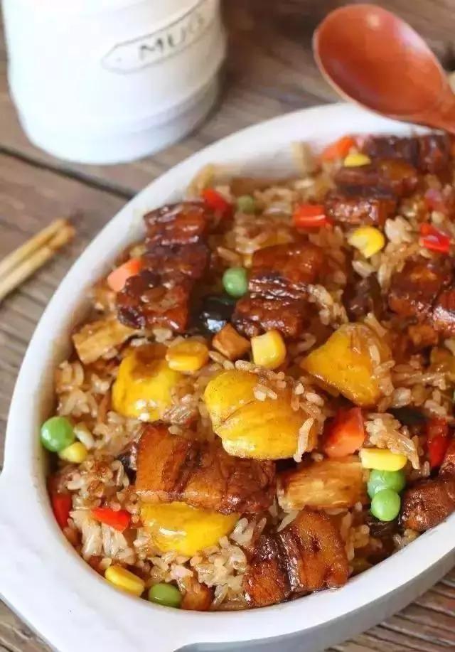 8種不同口味燜飯做法，美味營養，很合適老人孩子吃，懶人必學！