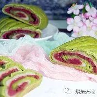 終於拔草啦~抹茶軟歐-香芋麻薯餡