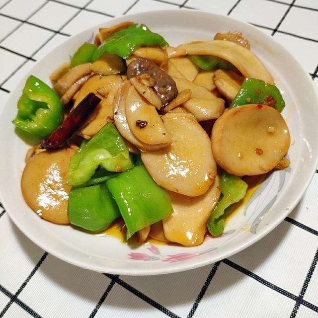 杏鮑菇的12種家常做法，不放肉更好吃，這樣做特別下飯，美味可口