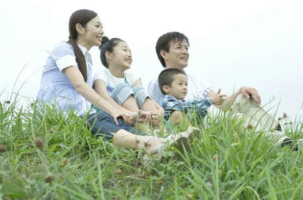 媽媽恨了奶奶一輩子，卻逼著我千里迢迢回家見她最後一面