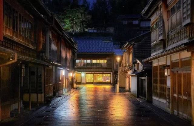 這裡被稱為日本的小京都，日本自由行必火的目的地