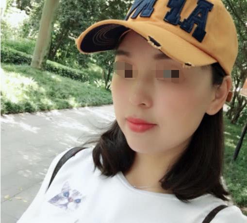 兒媳讓婆婆帶孩子，每月給她十元工資，婆婆擺手：你們掙錢不容易