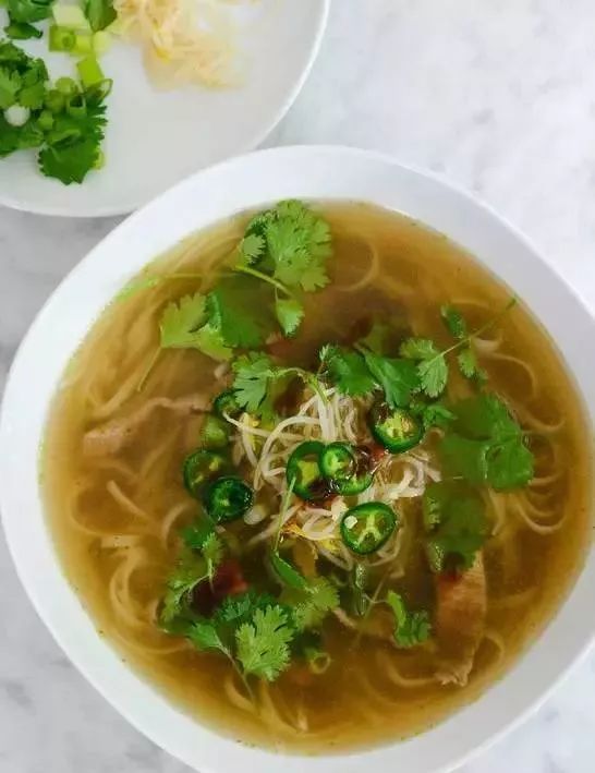 切土豆絲我教你一招，2分鐘切得又細又快，分分鐘秒殺飯店