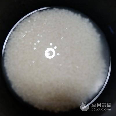 豆沙糯米糕的做法~ 