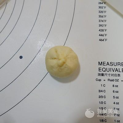 芝麻豆沙小餐包的做法~ 