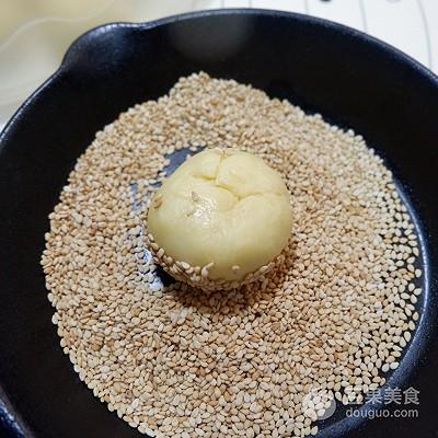 芝麻豆沙小餐包的做法~ 