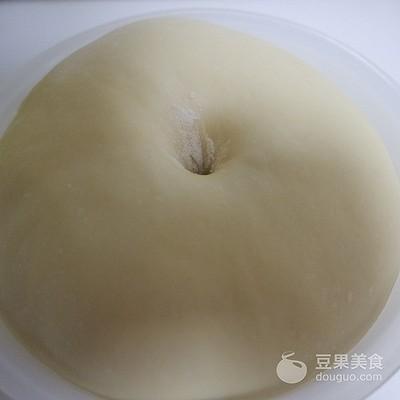 芝麻豆沙小餐包的做法~ 