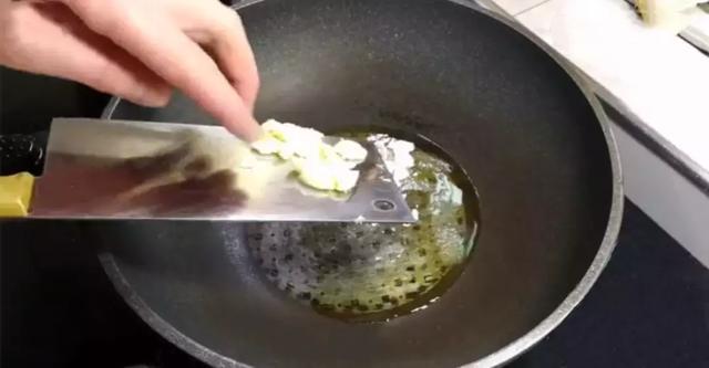 豆腐皮怎樣做才好吃？教你一個最簡單的家常做法，越吃越上癮！ 