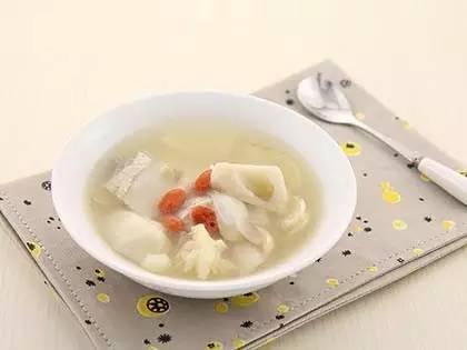 30個湯每個都煲一次就過年啦！愛喝湯收好！台灣冬天多是濕寒天氣，喝湯補身驅寒，特別是身體不好的朋友！！ 