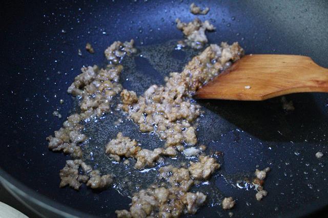 肉沫水蒸蛋，我教您一招，滑嫩如布丁，照著做保准不失敗 