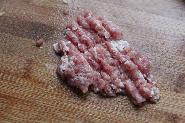 肉沫水蒸蛋，我教您一招，滑嫩如布丁，照著做保准不失敗 