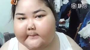 泰國大臉妹自信教人化妝 ，「完妝臉蛋」變這樣…網友看呆了！